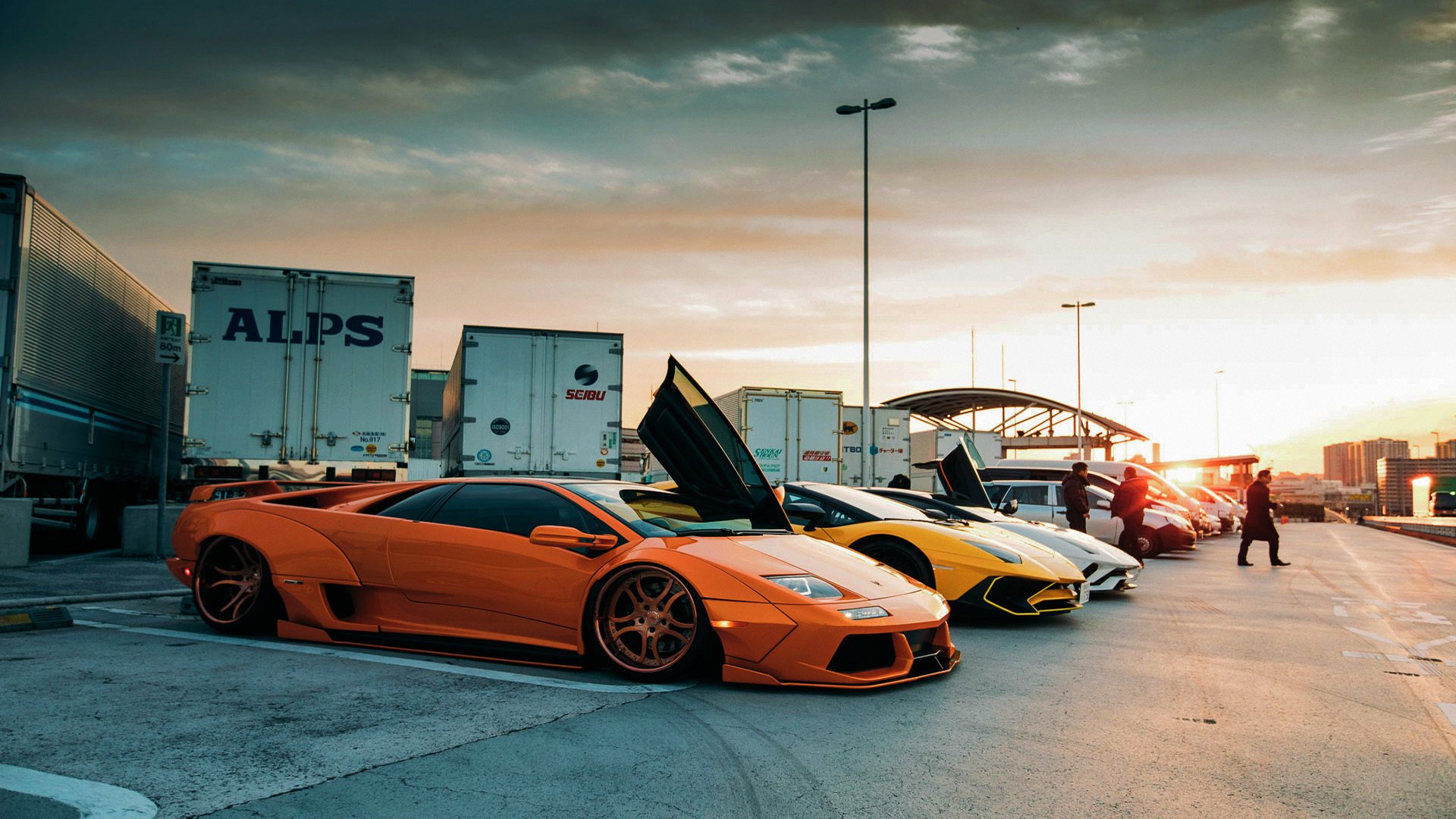 地方青训中心是否存在资源浪费现象，青训营全称