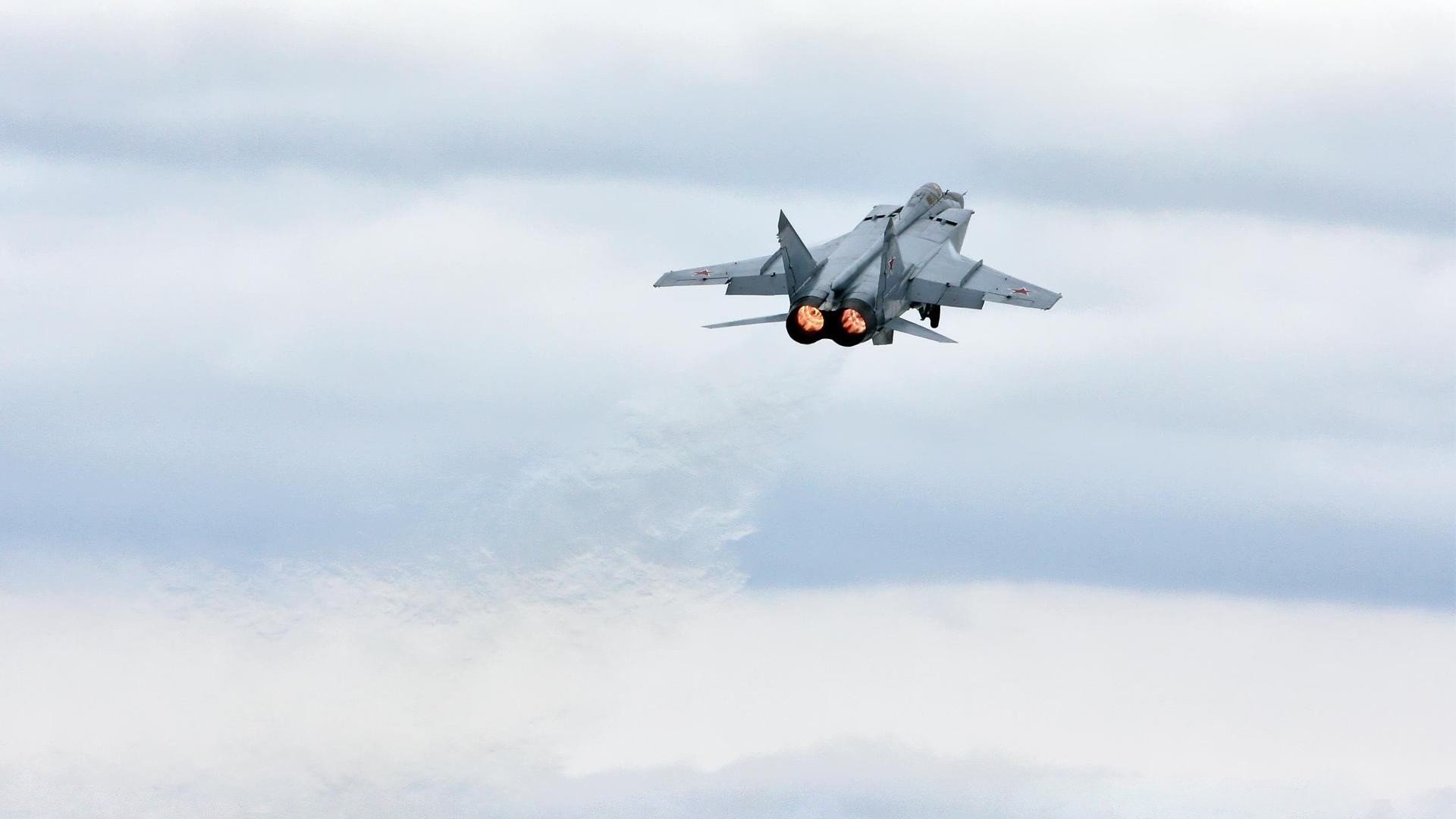 开云平台-替补球员异军突起，成为本赛季最大惊喜，替补球员的作用