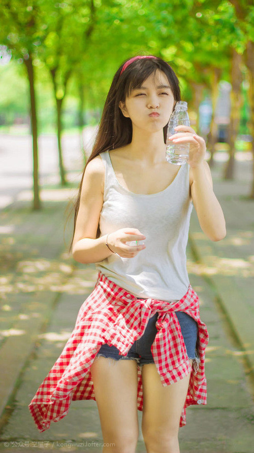 kaiyun.com-英超榜首大战落幕，阿森纳客场完胜曼联，英超阿森纳对曼城